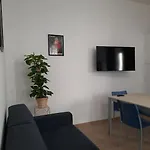 Al Cit, Bilocale Nuovo, E Silenzioso *